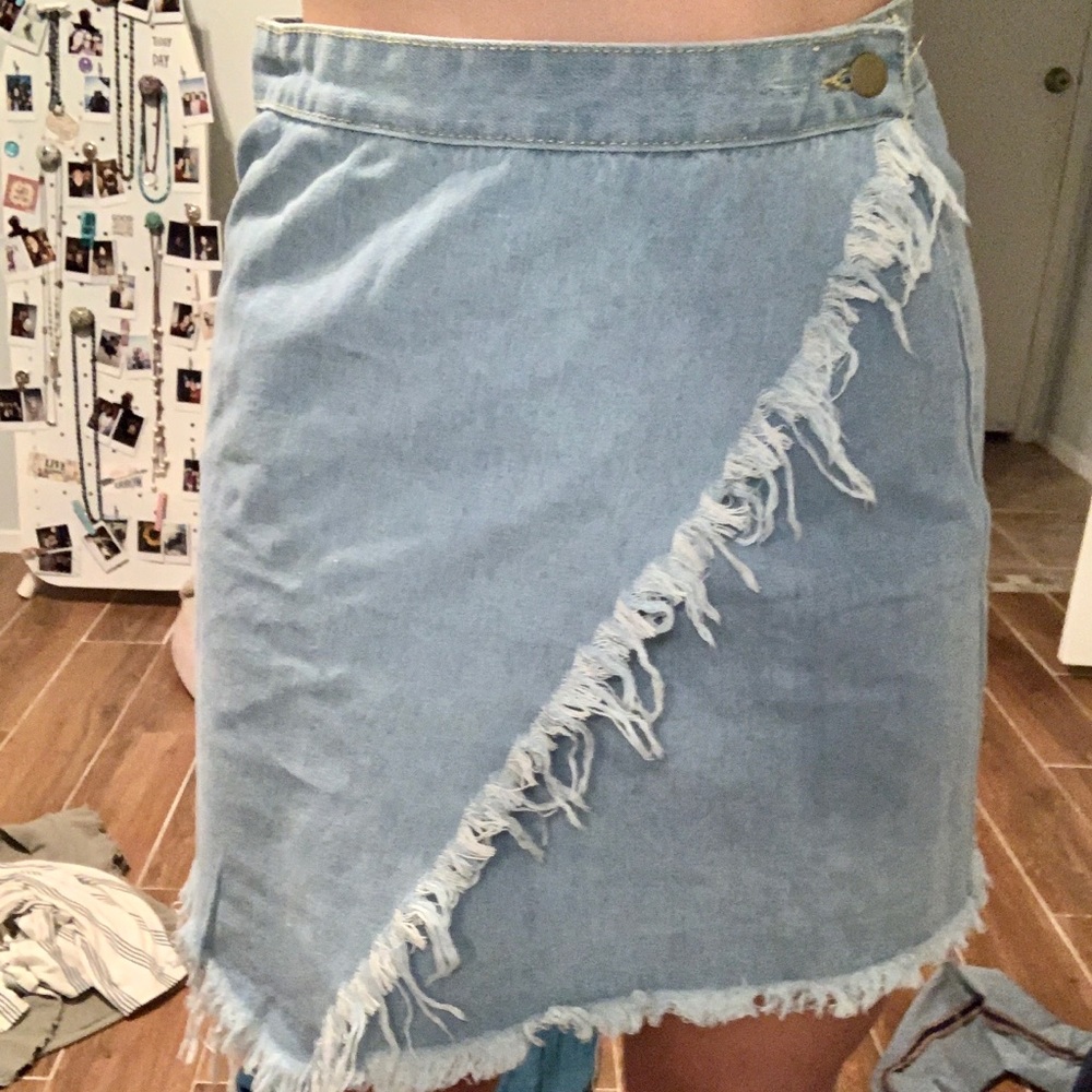 Skirt!